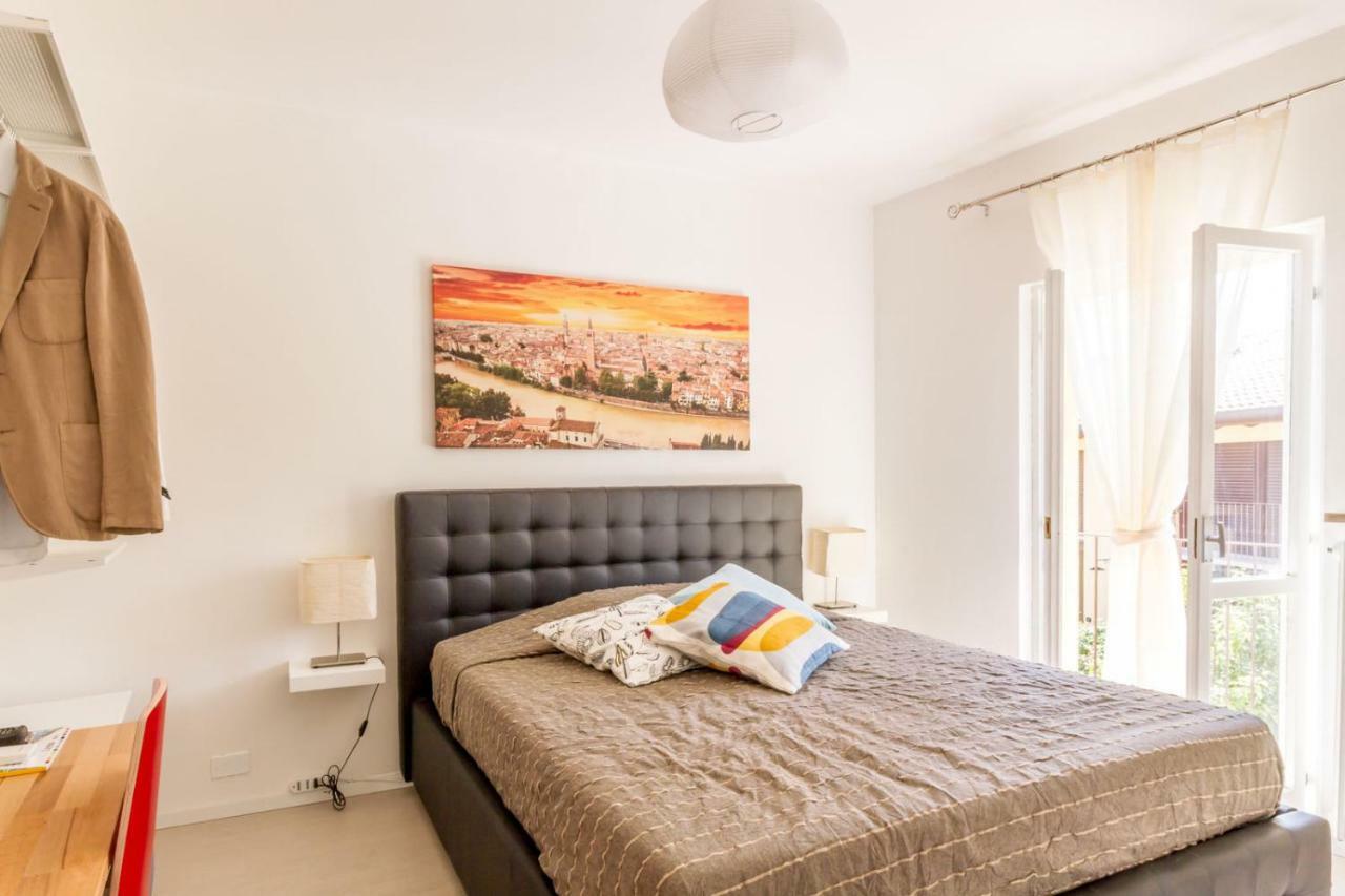 Antico Rione Apartment Verona Bagian luar foto